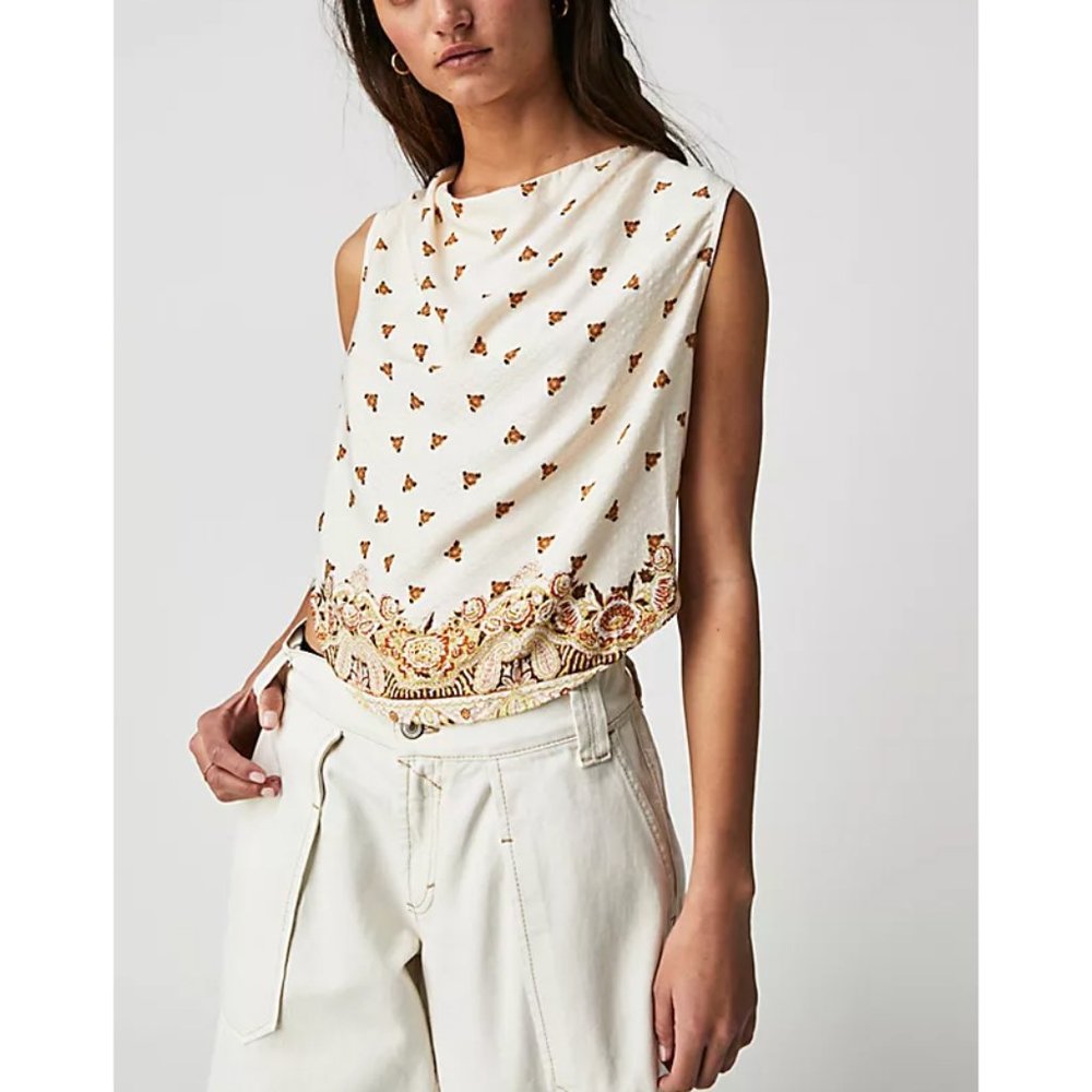 🎉LAST CHANCE🎉 FREE PEOPLE Silas Printed Cowlneck Top / Ivory Combo - Picture 4 of 13